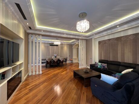 4 otaqlı yeni tikili - Nəsimi r. - 214 m²
