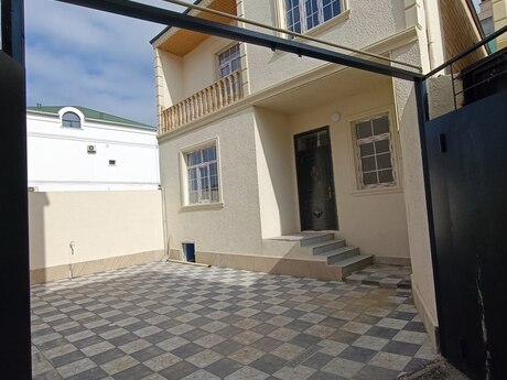 6 otaqlı həyət evi/bağ evi - Xırdalan - 160 m²