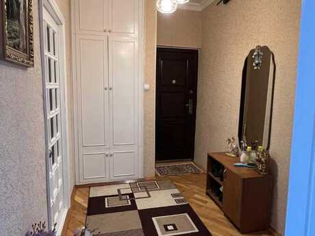 3 otaqlı köhnə tikili - Yeni Yasamal q. - 75 m²