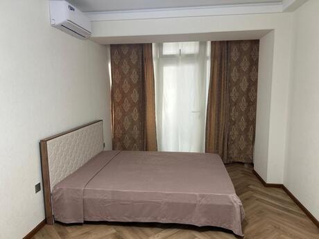 1-комн. новостройка - м. 28 мая - 53 м²