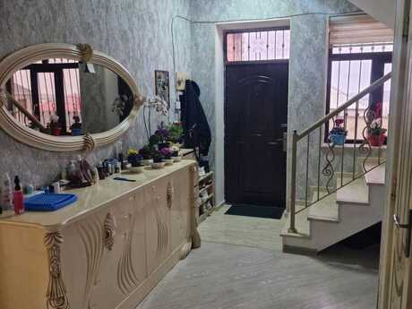 5 otaqlı həyət evi/bağ evi - Masazır q. - 210 m²