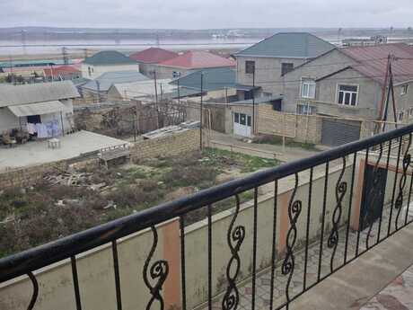 5 otaqlı həyət evi/bağ evi - Masazır q. - 210 m²