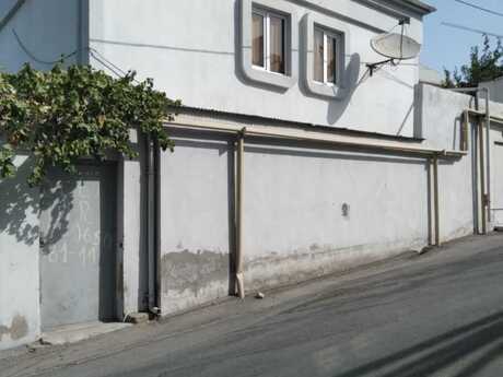 4 otaqlı həyət evi/bağ evi - Xətai r. - 100 m²
