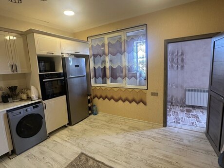 7-комн. дом/дача - пос. Бузовна - 270 м²