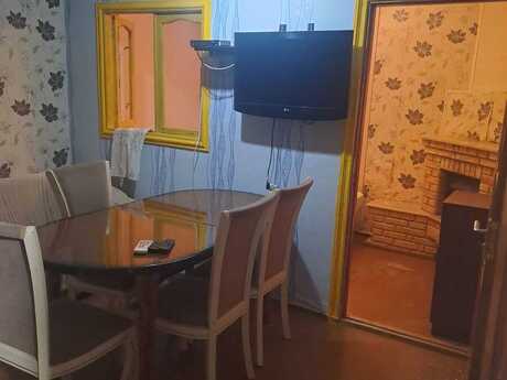 2 otaqlı həyət evi/bağ evi - Nəriman Nərimanov m. - 50 m²