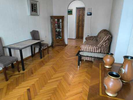 2 otaqlı köhnə tikili - Nizami m. - 60 m²
