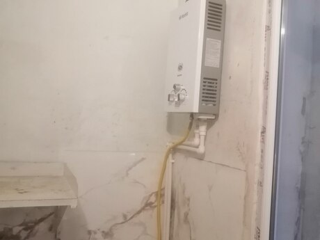 2 otaqlı köhnə tikili - Yeni Günəşli q. - 40 m²