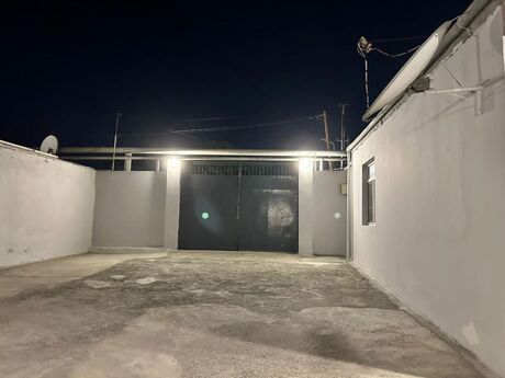 5 otaqlı həyət evi/bağ evi - Həzi Aslanov q. - 200 m²