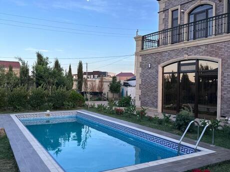 5 otaqlı həyət evi/bağ evi - Görədil q. - 250 m²
