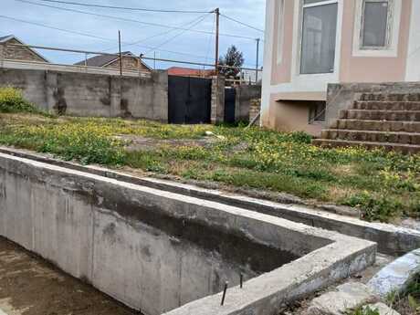 7 otaqlı həyət evi/bağ evi - Mərdəkan q. - 353 m²