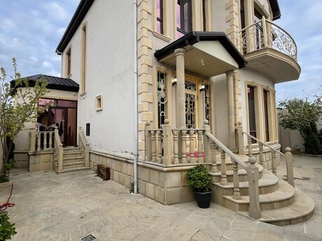 6 otaqlı həyət evi/bağ evi - Hövsan q. - 200 m²