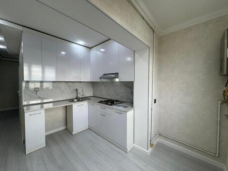 2 otaqlı köhnə tikili - Əhmədli q. - 65 m²