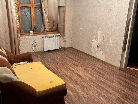 2 otaqlı köhnə tikili - Qaraçuxur q. - 50 m²
