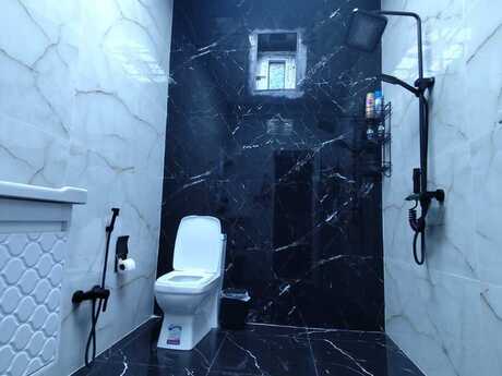 4 otaqlı həyət evi/bağ evi - Buzovna q. - 180 m²