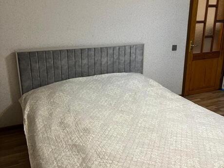 4 otaqlı köhnə tikili - Köhnə Günəşli q. - 110 m²