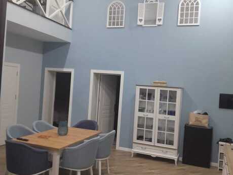 3 otaqlı həyət evi/bağ evi - Şüvəlan q. - 150 m²