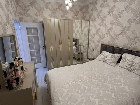 3 otaqlı həyət evi/bağ evi - Binə q. - 80 m²