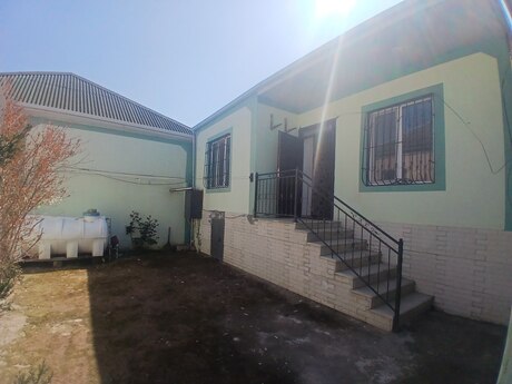 3 otaqlı həyət evi/bağ evi - Binə q. - 100 m²