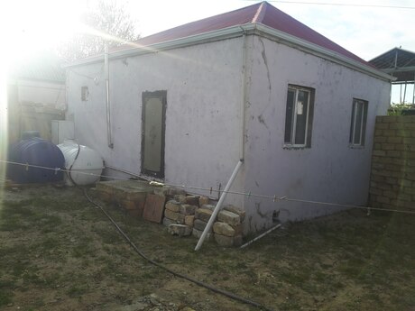 3 otaqlı həyət evi/bağ evi - Pirşağı q. - 58 m²