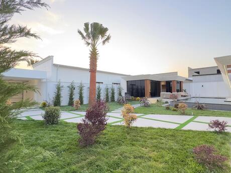 6 otaqlı həyət evi/bağ evi - Mərdəkan q. - 400 m²