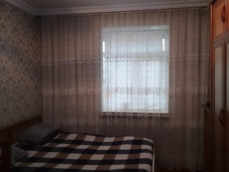 5 otaqlı köhnə tikili - Suraxanı q. - 100 m²