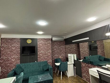 Obyekt - Elmlər Akademiyası m. - 80 m²
