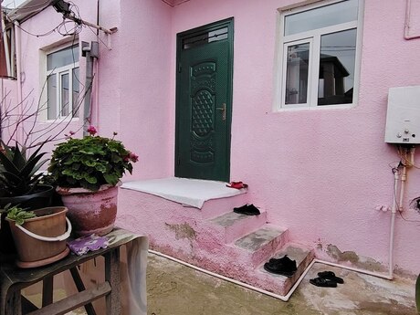 3 otaqlı həyət evi/bağ evi - Binə q. - 60 m²
