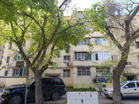 1 otaqlı köhnə tikili - Neftçilər m. - 35 m²