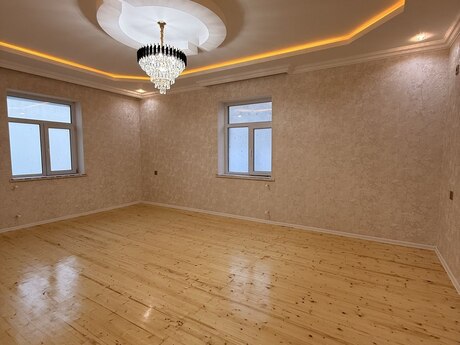 4 otaqlı həyət evi/bağ evi - Binə q. - 140 m²