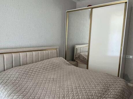 2 otaqlı yeni tikili - Qaraçuxur q. - 57 m²