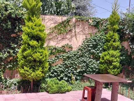4 otaqlı həyət evi/bağ evi - Şüvəlan q. - 100 m²