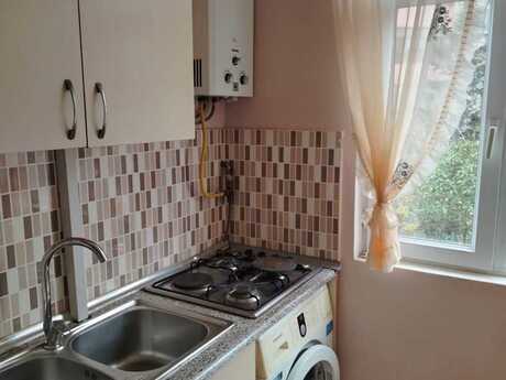 3 otaqlı köhnə tikili - Memar Əcəmi m. - 75 m²