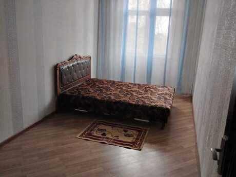 Elan №6074526 - Bakı, Memar Əcəmi m., 3 otaqlı, 75 m², 3/5 mərtəbə