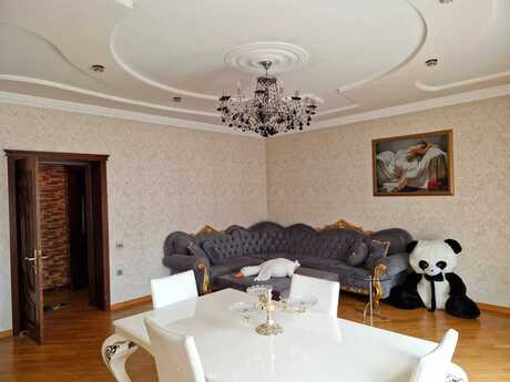 3 otaqlı köhnə tikili - Sahil m. - 115 m²