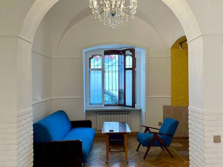 5 otaqlı ofis - Nizami m. - 110 m²