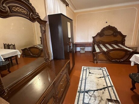 1 otaqlı köhnə tikili - Əhmədli m. - 35 m²