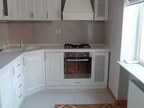 2 otaqlı köhnə tikili - Nizami m. - 60 m²