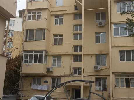 Объявление №6074650 - Баку, м. Низами, 1-комн., 32 м², 4/5 этаж