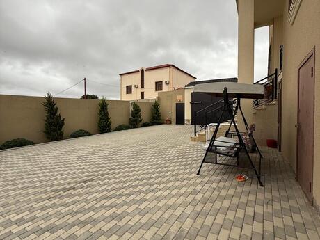 5 otaqlı həyət evi/bağ evi - Novxanı q. - 450 m²