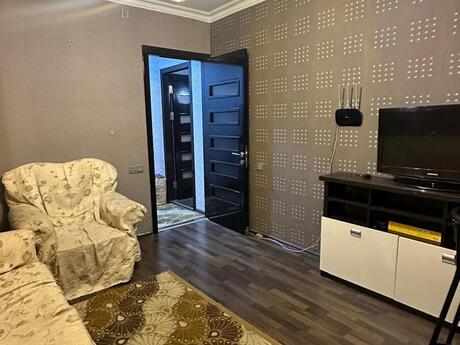 2 otaqlı köhnə tikili - Yasamal r. - 70 m²