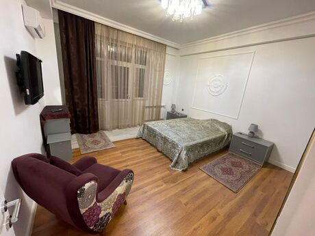 4 otaqlı yeni tikili - Şah İsmayıl Xətai m. - 150 m²