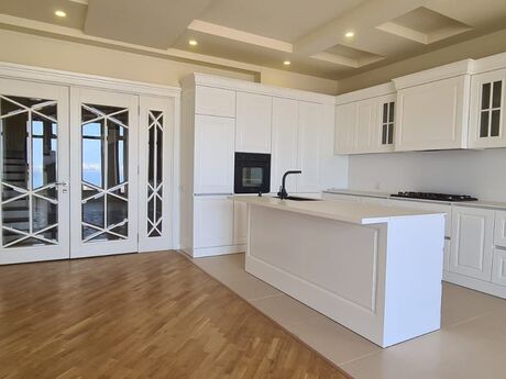 5 otaqlı həyət evi/bağ evi - Badamdar q. - 416 m²