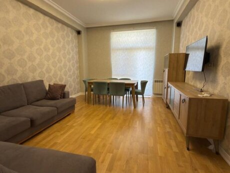 3 otaqlı yeni tikili - Ağ şəhər q. - 92 m²