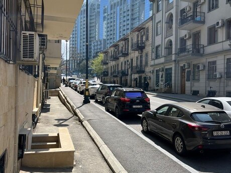 1 otaqlı köhnə tikili - İçəri Şəhər m. - 31 m²