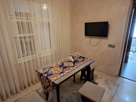 3 otaqlı həyət evi/bağ evi - Hövsan q. - 60 m²