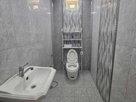 7 otaqlı həyət evi/bağ evi - Suraxanı r. - 450 m²
