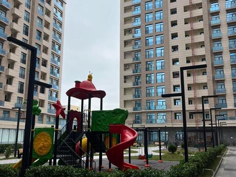 4 otaqlı yeni tikili - Nizami m. - 158 m²