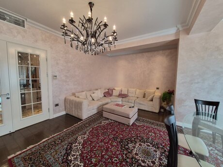 Kirayə 3 otaqlı mənzil, 170 m², Nərimanov: 3 000 ₼/ay 4