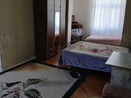 1 otaqlı köhnə tikili - Nəriman Nərimanov m. - 45 m²