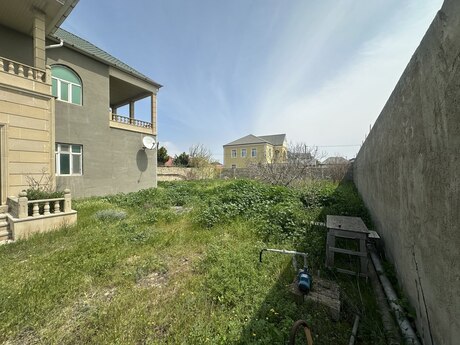 8 otaqlı həyət evi/bağ evi - Hövsan q. - 300 m²